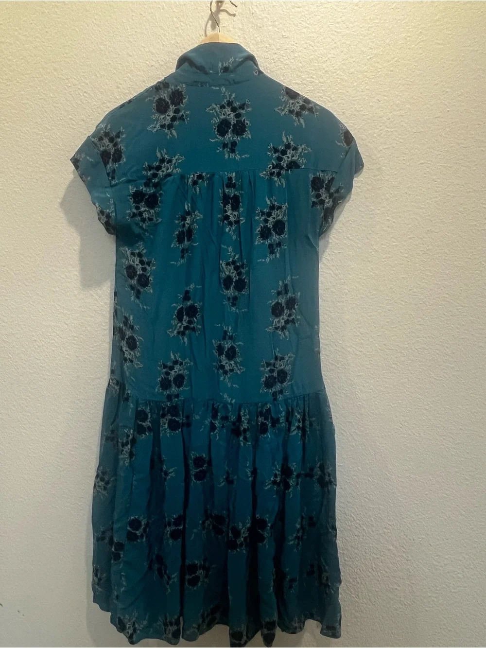 Veronica Beard Teal Floral Button-Front Midi‎ Dress silk